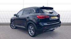 MG Hs 1.5 T-GDI Exclusive 5dr DCT Petrol Hatchback
